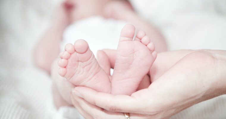 How to Make Life With A Newborn Easier to Manage